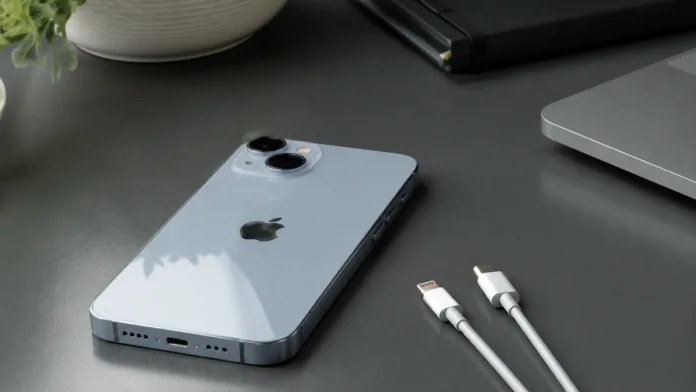 iPhone 14 nel 2026: vale ancora la pena comprarlo? iPhone 14 nel 2026: vale ancora la pena comprarlo?